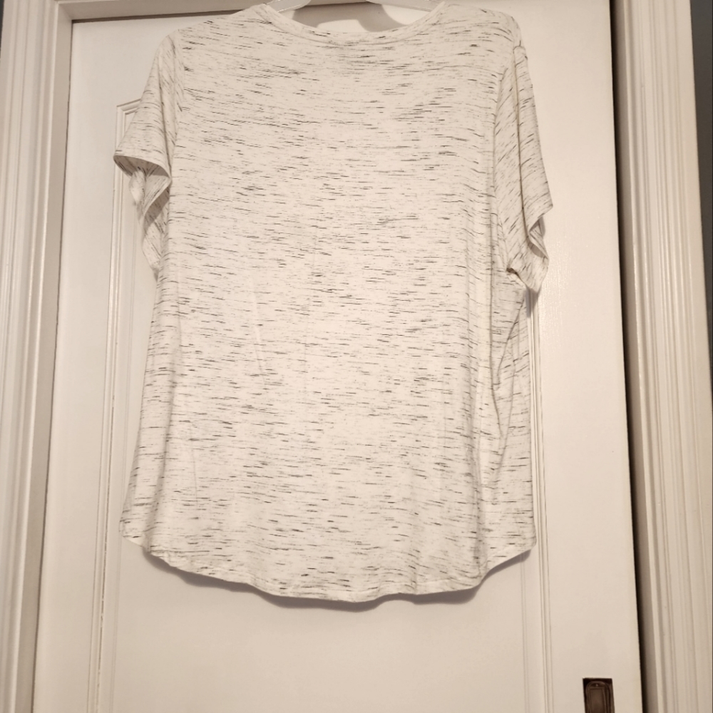 Short sleeved Old Navy top